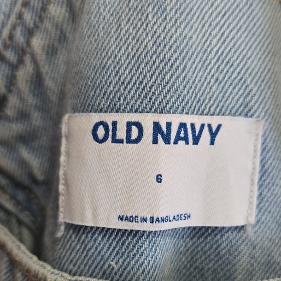 NWOT Old Navy Women's Denim Overalls - Picture 2 of 8